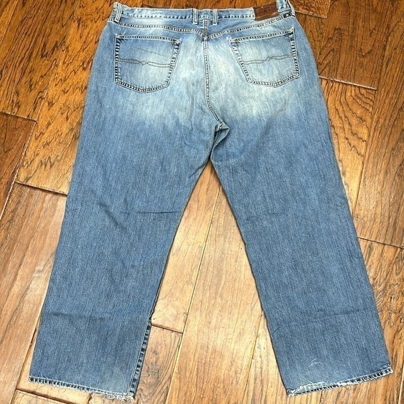 Lucky Brand 181 Relaxed straight jeans - Picture 8 of 14